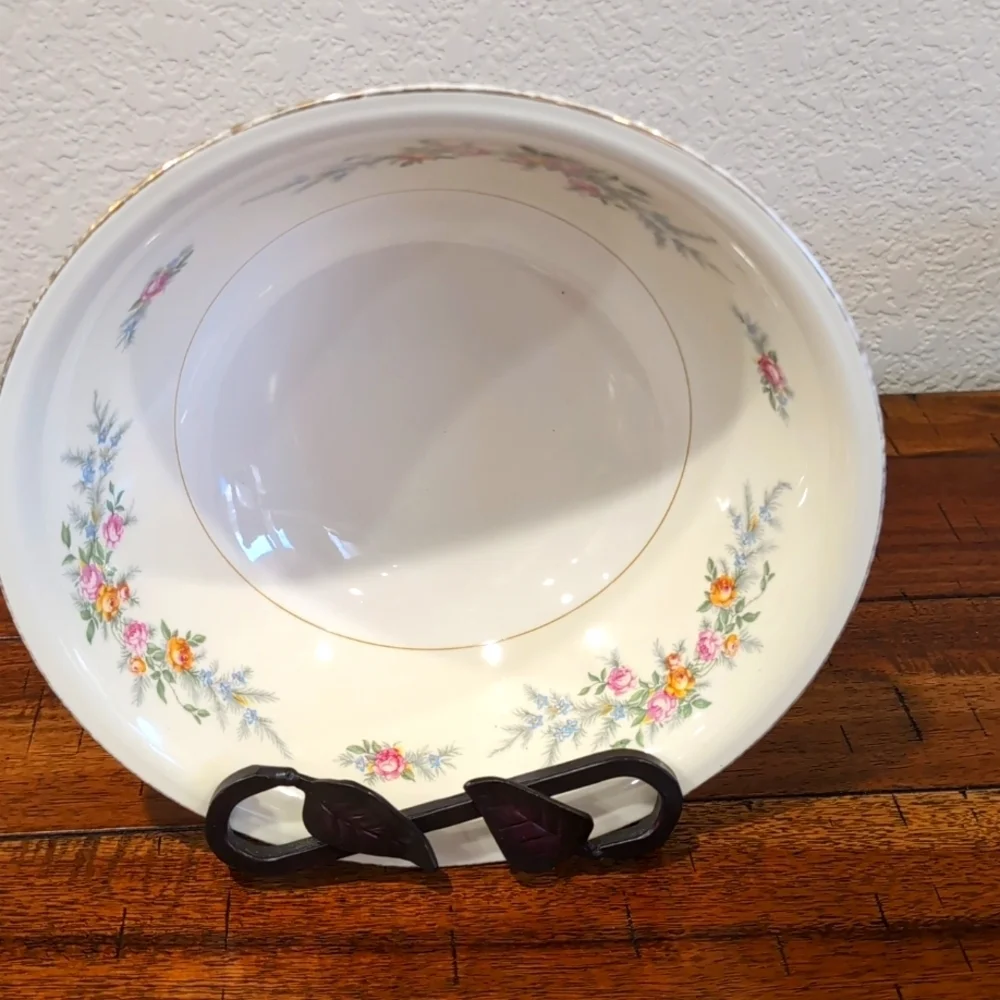 Two 40's Homer Laughlin Eggshell Nautilus Ferndale China Serving Bowls 8